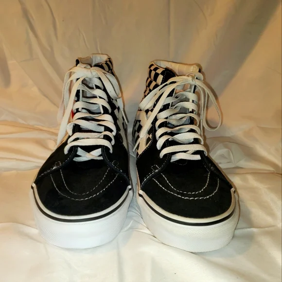 David Bowie Vans Sk8-hi - Picture 3 of 7